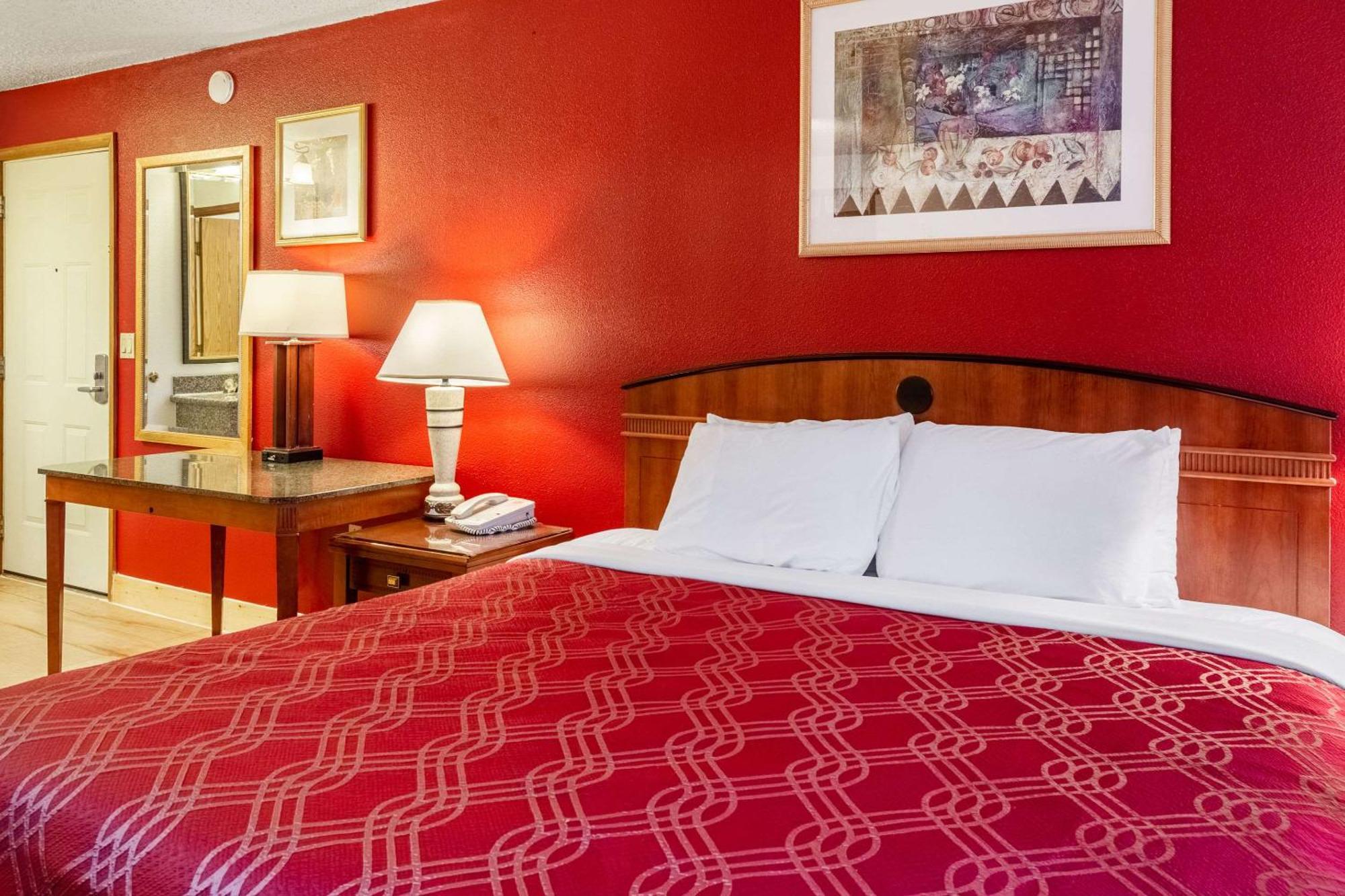 Econo Lodge Inn & Suites Madras Dış mekan fotoğraf