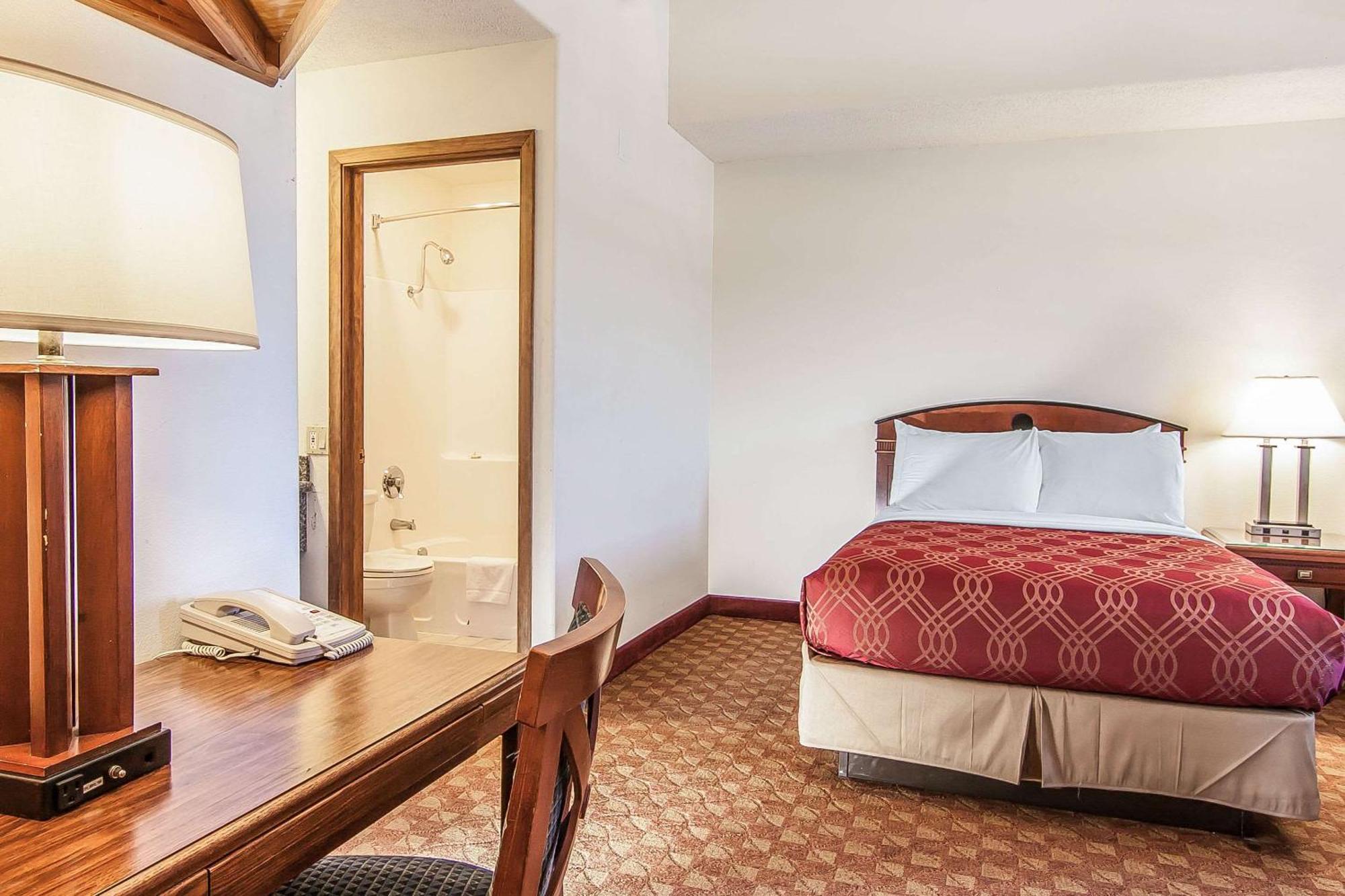 Econo Lodge Inn & Suites Madras Dış mekan fotoğraf