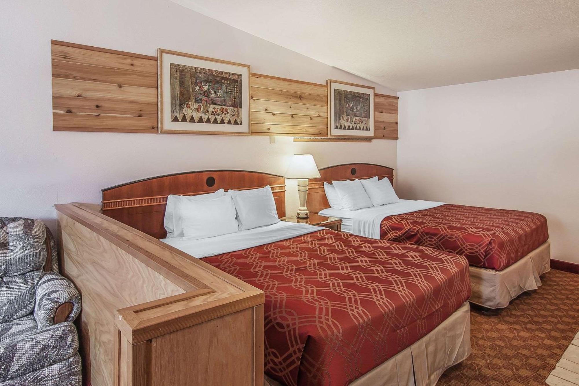 Econo Lodge Inn & Suites Madras Dış mekan fotoğraf
